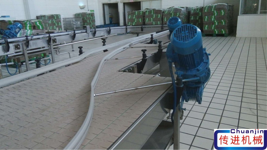非標(biāo)輸送機(jī)==訂做平頂鏈板系列 平頂鏈板輸送機(jī)